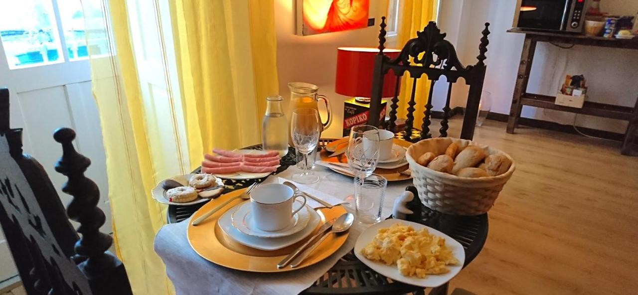 Casa do Criativo ® Bed&Breakfast Almada Exterior foto