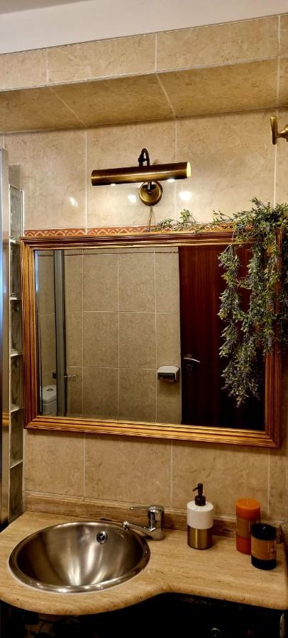 Casa do Criativo ® Bed&Breakfast Almada Exterior foto
