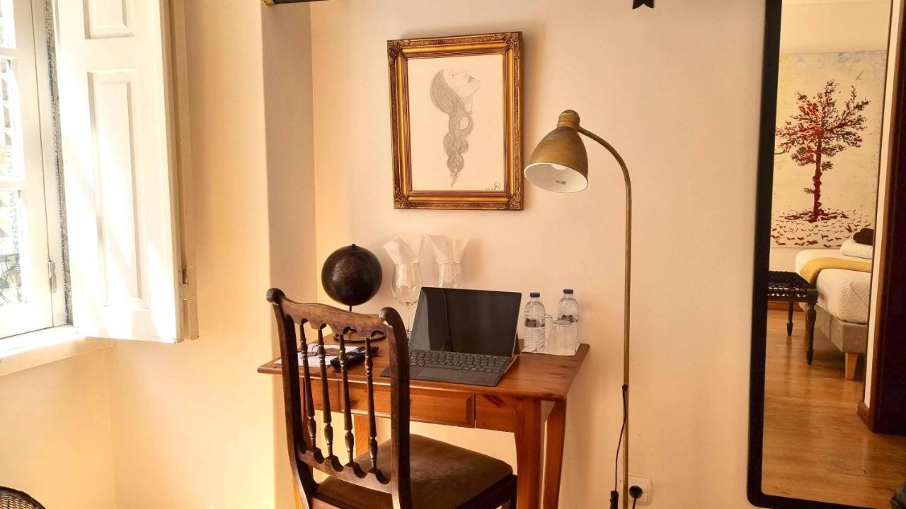 Casa do Criativo ® Bed&Breakfast Almada Exterior foto