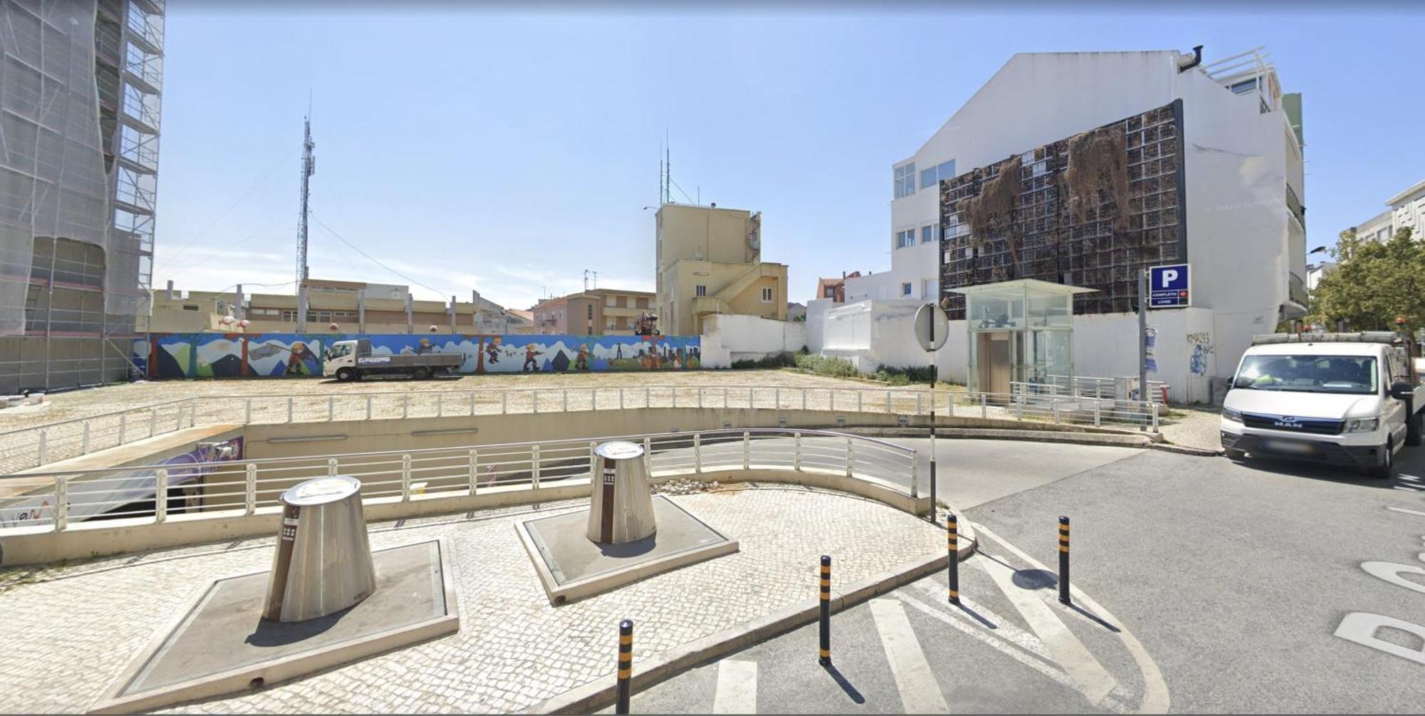 Casa do Criativo ® Bed&Breakfast Almada Exterior foto
